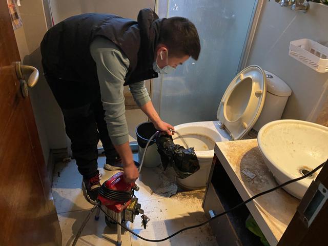 清水马桶疏通-疏通下水道